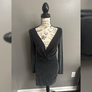 H&M Divided Women’s Size 8 Long Sleeve Dress